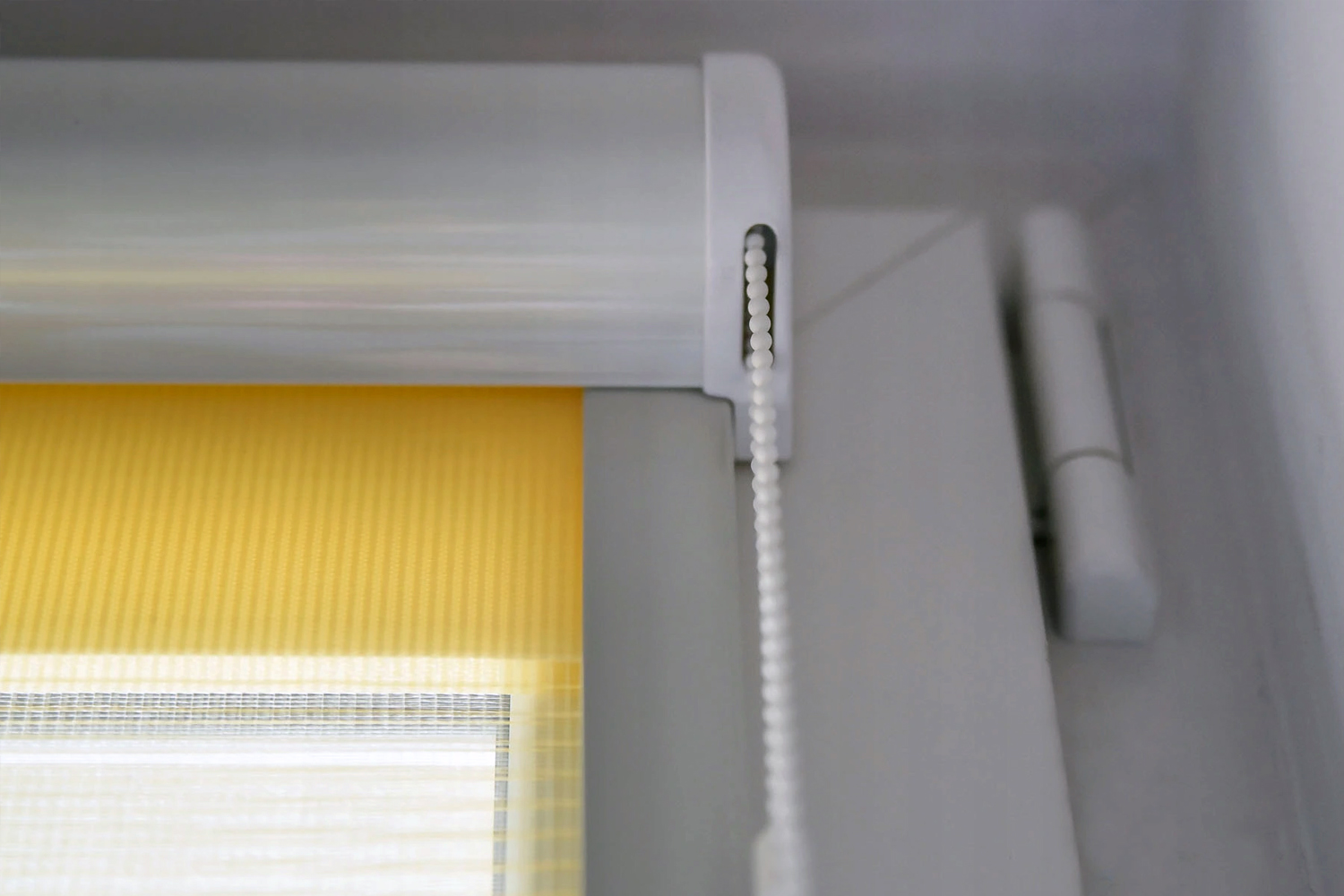 Кассетные рулонные шторы